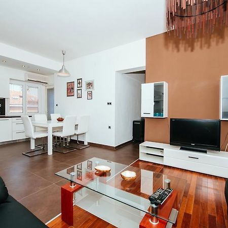 Golden Bridge Apartment With Private Parking Zadar Zimmer foto