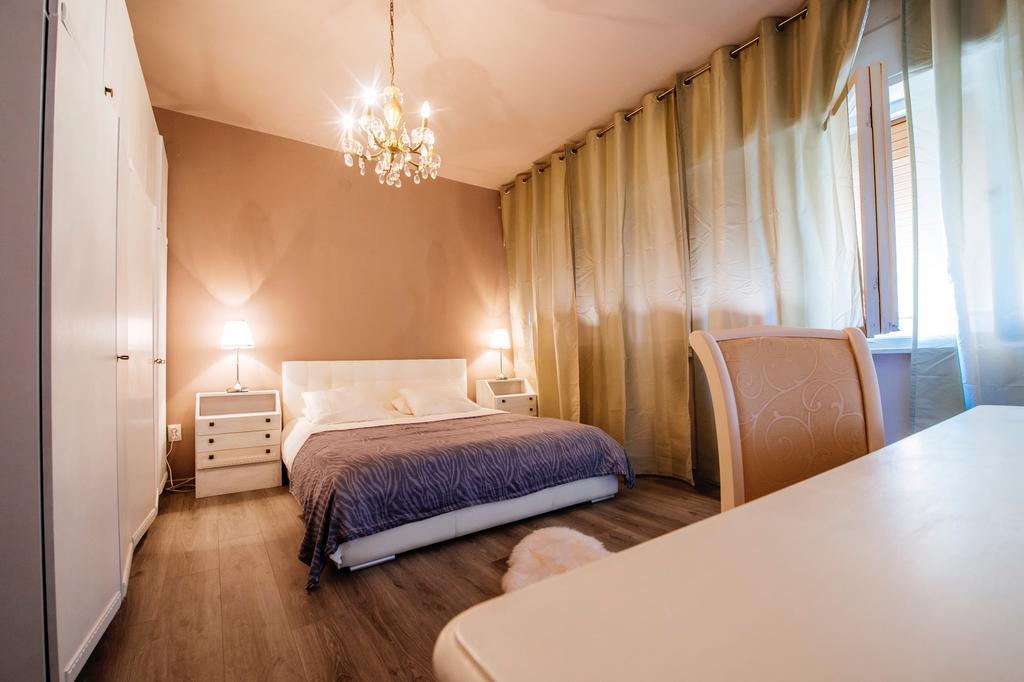 Golden Bridge Apartment With Private Parking Zadar Zimmer foto